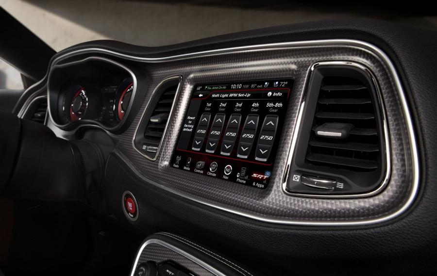  Dodge Challenger SRT 2015 года  (фото 68 из 79)